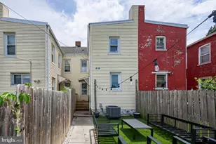 737 E Marion St, Lancaster, PA 17602 - Photo 32