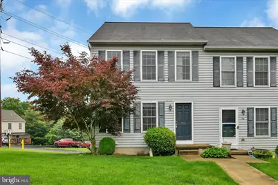 712 Knoll Drive, Mount Joy, PA 17552 - Photo 2