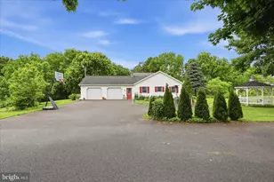 2588 Mt Pleasant Rd, Mount Joy, PA 17552 - Photo 2