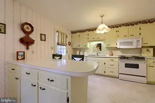 18 Meadow View Dr, Leola, PA 17540 - Photo 12