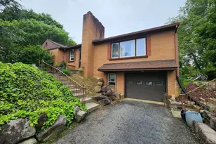 156 Hostetter Ln, Lancaster, PA 17602 - Photo 2