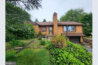 156 Hostetter Lane, Lancaster, PA 17602 - Photo 1