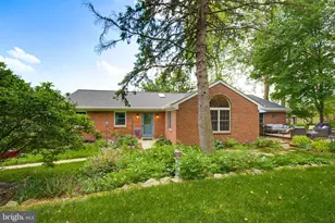 322 Hilltop Rd, Strasburg, PA 17579 - Photo 2