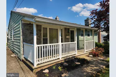 229 N Maple Street, Elizabethtown, PA 17022 - Photo 2