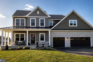 1584 Harrisburg Ave, Mount Joy, PA 17552 - Photo 1