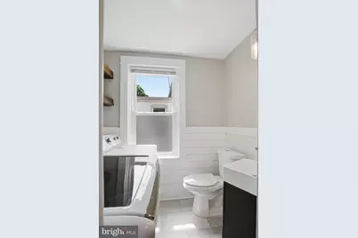 230 W Liberty Street, Lancaster, PA 17603 - Photo 24