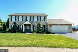 515 High Point Dr, Denver, PA 17517 - Photo 1