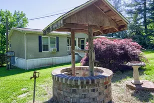 881 Camp Meeting Rd, East Earl, PA 17519 - Photo 4