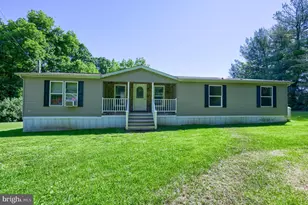 881 Camp Meeting Rd, East Earl, PA 17519 - Photo 2
