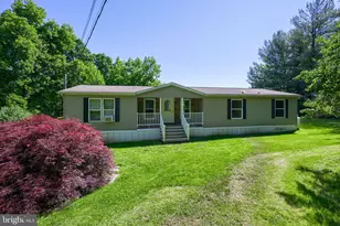 881 Camp Meeting Rd, East Earl, PA 17519 - Photo 1