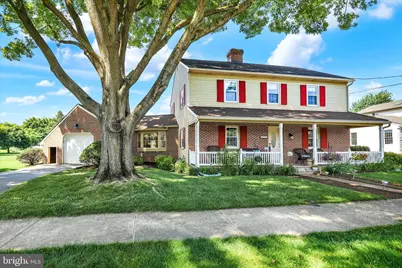 172 N Linden Street, Manheim, PA 17545 - Photo 1