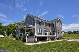 212 Cedar Dr, Leola, PA 17540 - Photo 2