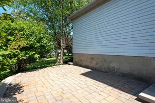 2191 Weeping Willow Ln, Mount Joy, PA 17552 - Photo 8