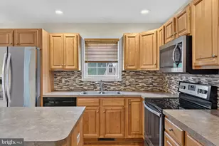 2191 Weeping Willow Ln, Mount Joy, PA 17552 - Photo 10