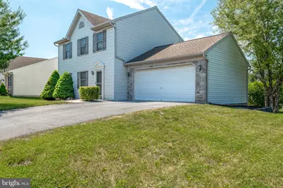 2191 Weeping Willow Lane, Mount Joy, PA 17552 - Photo 2