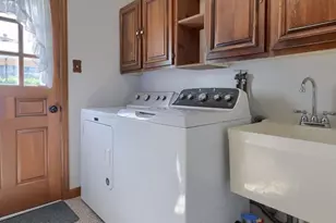 2129 Kentwood Dr, Lancaster, PA 17601 - Photo 10