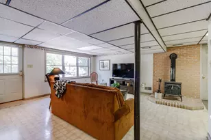 108 S 5th St, Akron, PA 17501 - Photo 4