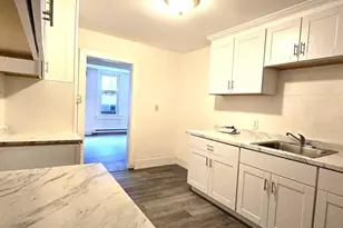 439 E Strawberry St, Lancaster, PA 17602 - Photo 14
