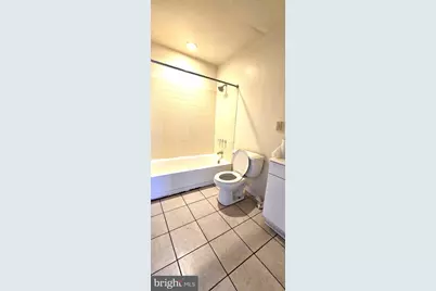 439 E Strawberry Street, Lancaster, PA 17602 - Photo 16