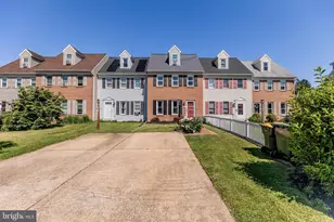 358 Cardinal Rd, Lititz, PA 17543 - Photo 2