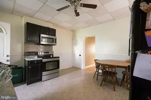 135 Washington Ave, Ephrata, PA 17522 - Photo 8