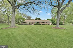 450 Galen Hall Rd, Reinholds, PA 17569 - Photo 4