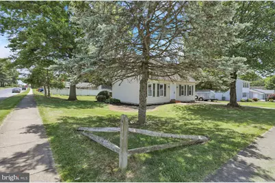 592 Mulberry, Elizabethtown, PA 17022 - Photo 6