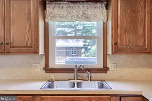 219 Tobacco Rd, Ephrata, PA 17522 - Photo 8