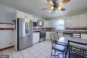 17 S Elm St, Lititz, PA 17543 - Photo 12