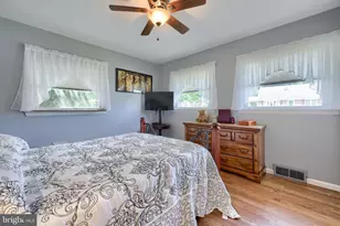 17 S Elm St, Lititz, PA 17543 - Photo 18
