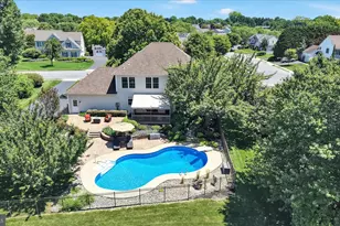 208 Southgate Dr, Lancaster, PA 17602 - Photo 8