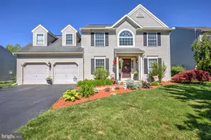 234 Andover Ln, Lititz, PA 17543 - Photo 2