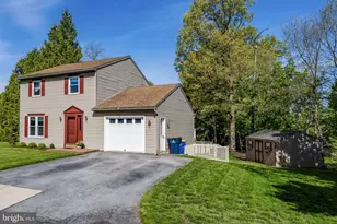 107 Lynwood St, Terre Hill, PA 17581 - Photo 1