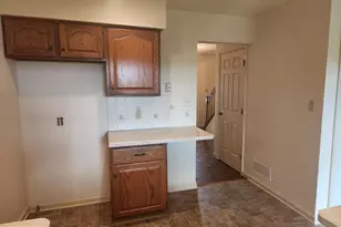 404 Mentzer Ave, New Holland, PA 17557 - Photo 12