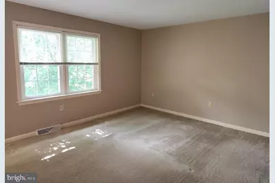 404 Mentzer Avenue, New Holland, PA 17557 - Photo 36