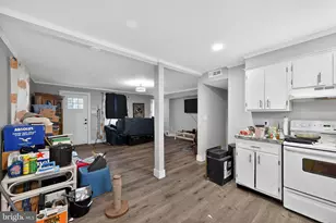 35 W Main, Salunga, PA 17538 - Photo 10