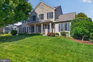 1832 Fritz Ln, Lancaster, PA 17602 - Photo 2