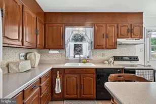 949 Brunnerville Rd, Lititz, PA 17543 - Photo 12
