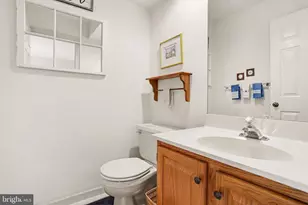 129 Pepperton Ct, Lititz, PA 17543 - Photo 20