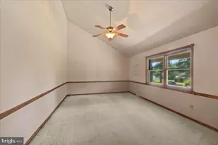 1248 Hereford Dr, Columbia, PA 17512 - Photo 8