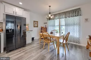 135 Westbrook Dr, Ephrata, PA 17522 - Photo 10
