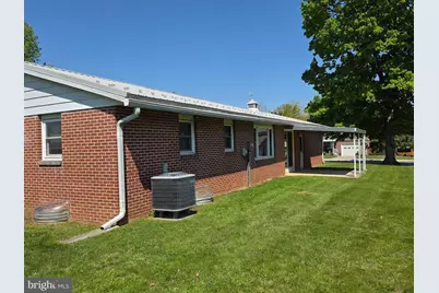 17 Oaklawn Boulevard, Ephrata, PA 17522 - Photo 4
