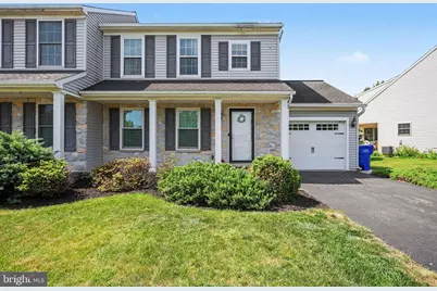 4281 Green Park Drive, Mount Joy, PA 17552 - Photo 2