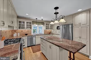 826 Blue Grass Rd, Lancaster, PA 17601 - Photo 6