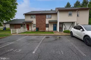 341 Greenland Dr, Lancaster, PA 17602 - Photo 8