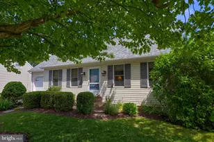 37 Homestead Dr, Denver, PA 17517 - Photo 6