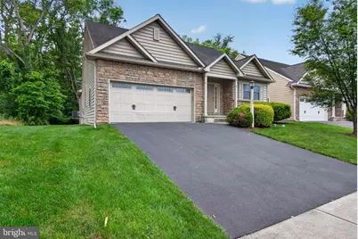 187 Waypoint Drive, Lancaster, PA 17603 - Photo 2