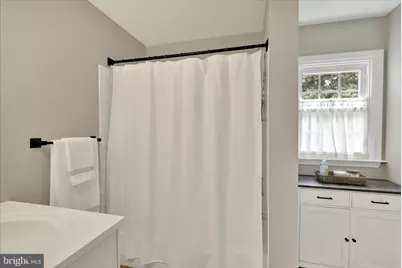 425 E College Avenue, Elizabethtown, PA 17022 - Photo 24