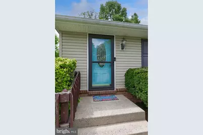 715 Kenton Road, Lancaster, PA 17601 - Photo 2