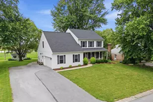 96 N Hershey Ave, Leola, PA 17540 - Photo 4